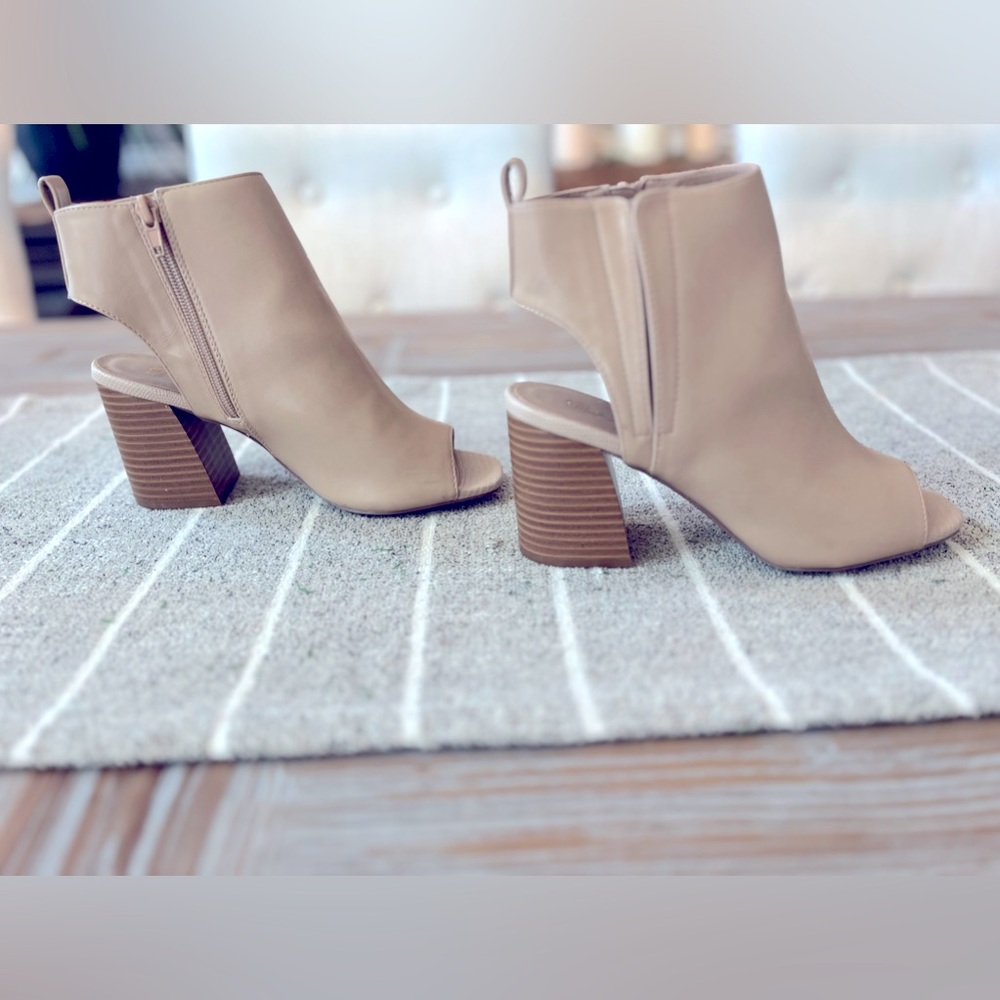 Pink Lily SKYE TAN OPEN TOE BOOTIES, size 7, worn 2 times